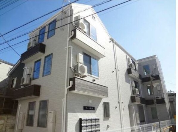 マーレ綾瀬の物件外観写真